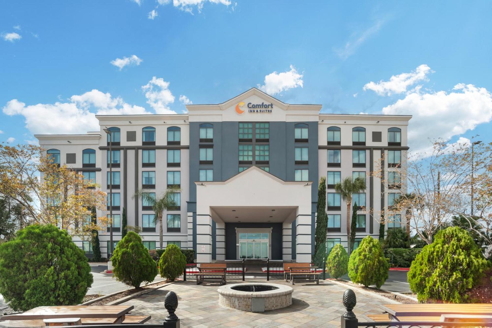 Comfort Inn & Suites New Orleans Airport North ケナー エクステリア 写真