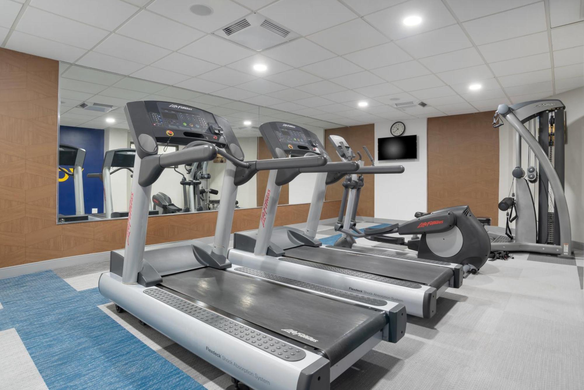 Comfort Inn & Suites New Orleans Airport North ケナー エクステリア 写真
